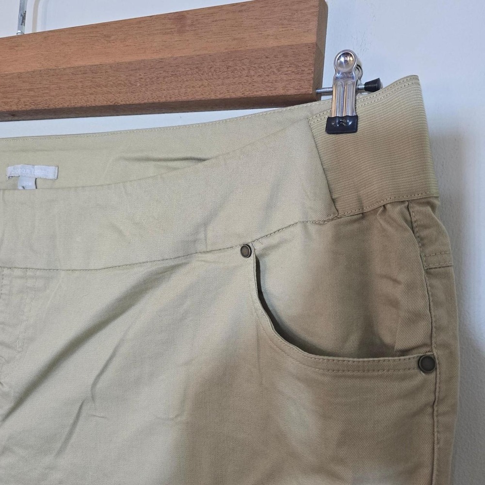 Woman Within beige khaki capri pants size 34W / 4X – Plus size cotton - Picture 2 of 4
